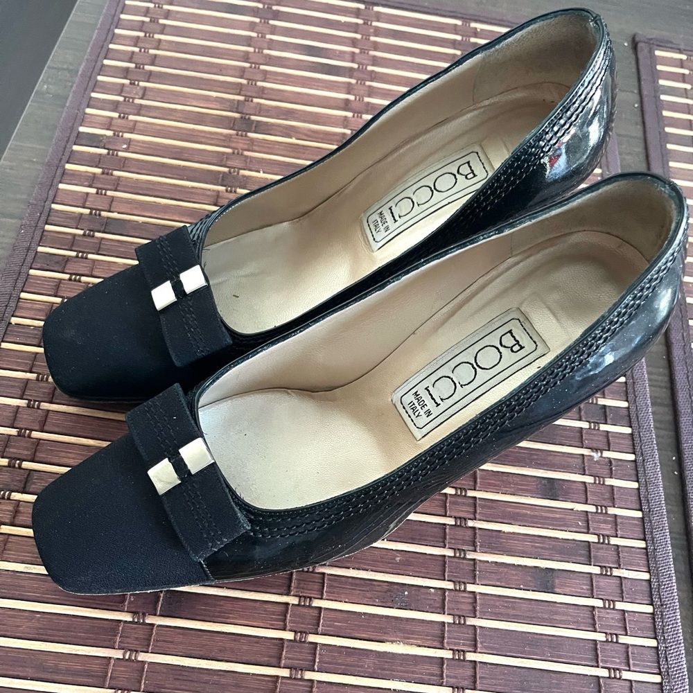 BOCCI Vintage Black Patent Leather Pump Heels Size 36.5